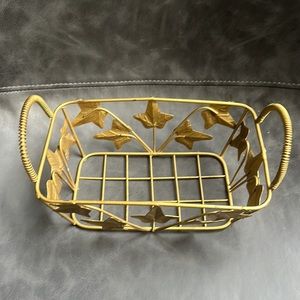 Metal Basket with decorated with Ivy used light wear, vintage style
